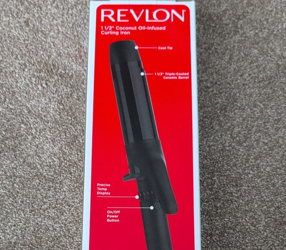 New Revlon SmoothStay 1 1/2